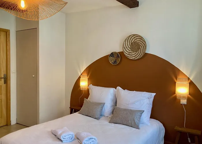 Le Repaire Legendaire * Carcassonne